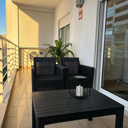 Convistaapartment With Pool ปอร์ติเมา ภายนอก รูปภาพ