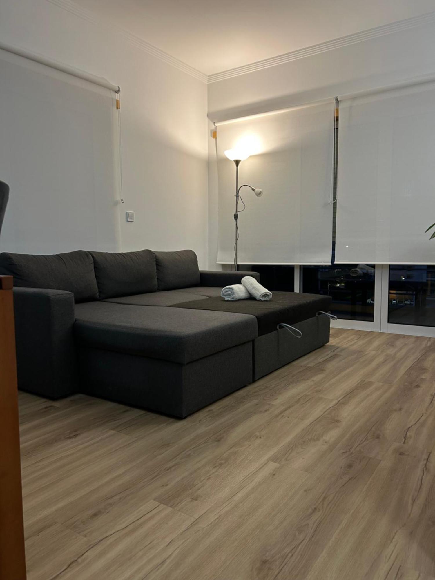 Convistaapartment With Pool ปอร์ติเมา ภายนอก รูปภาพ