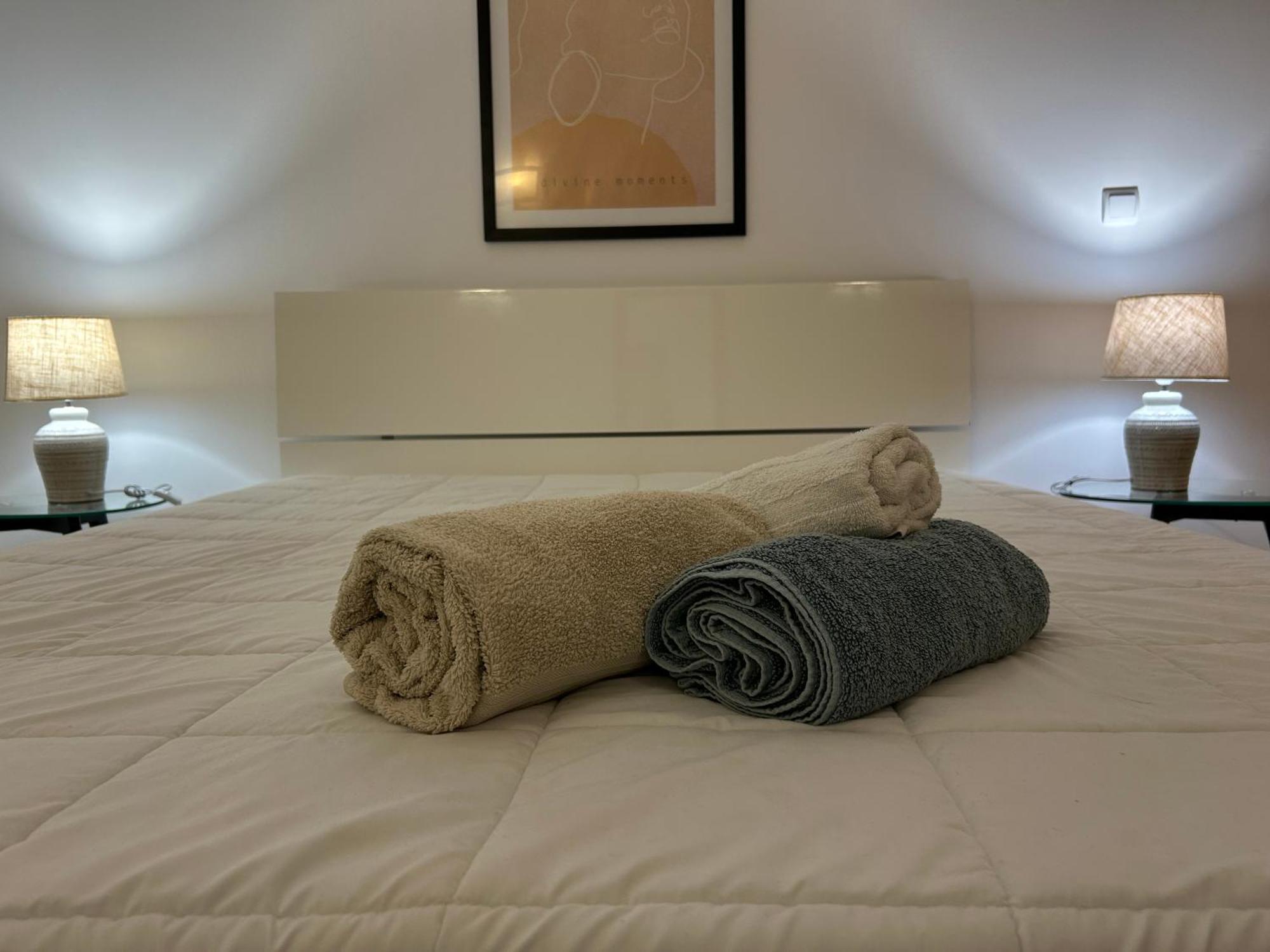 Convistaapartment With Pool ปอร์ติเมา ภายนอก รูปภาพ